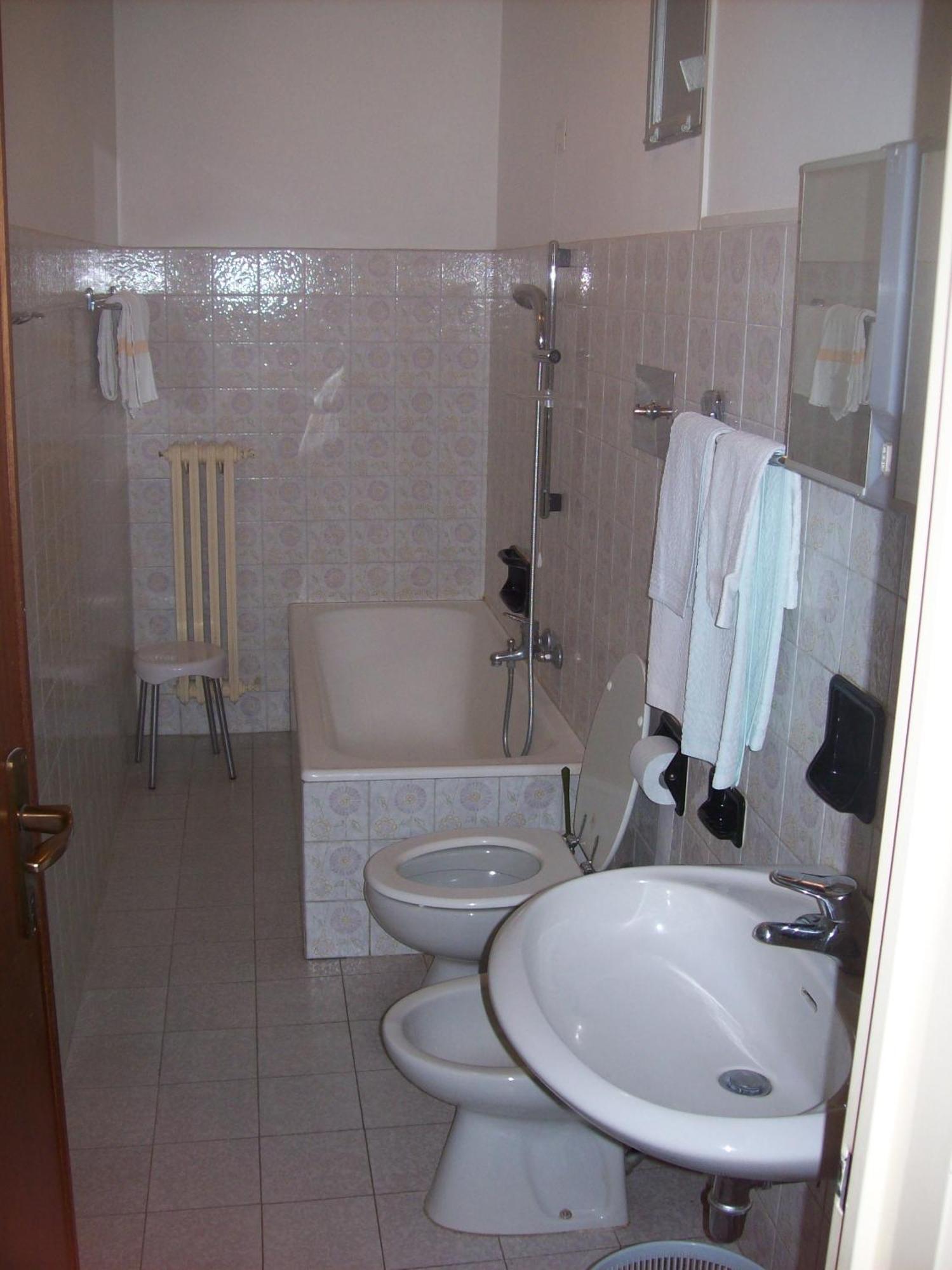 Hotel Valle Intelvi Сан Феделе Интелви Екстериор снимка