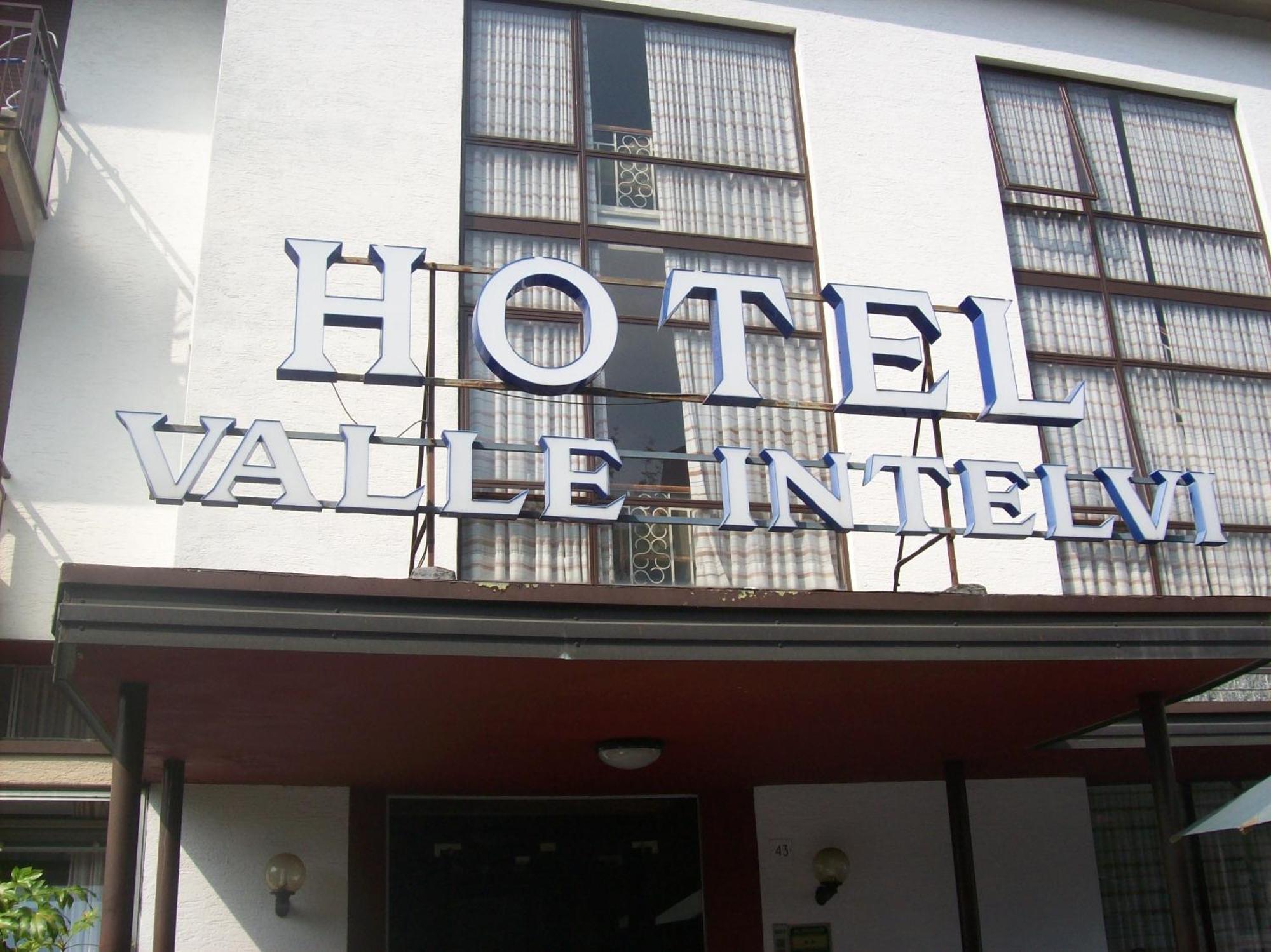 Hotel Valle Intelvi Сан Феделе Интелви Екстериор снимка