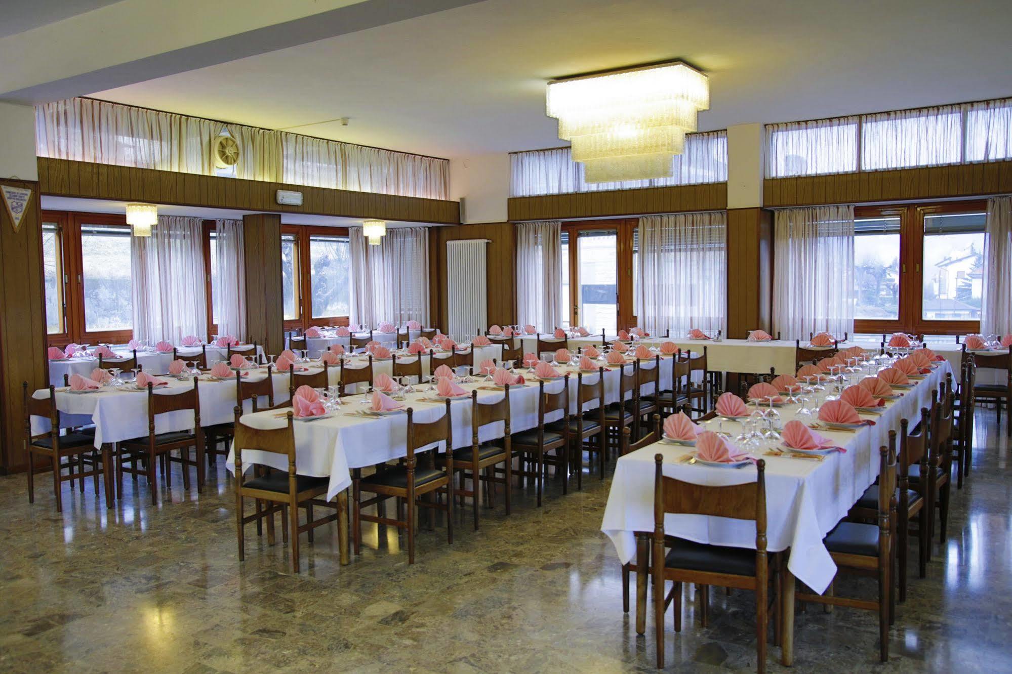 Hotel Valle Intelvi Сан Феделе Интелви Екстериор снимка