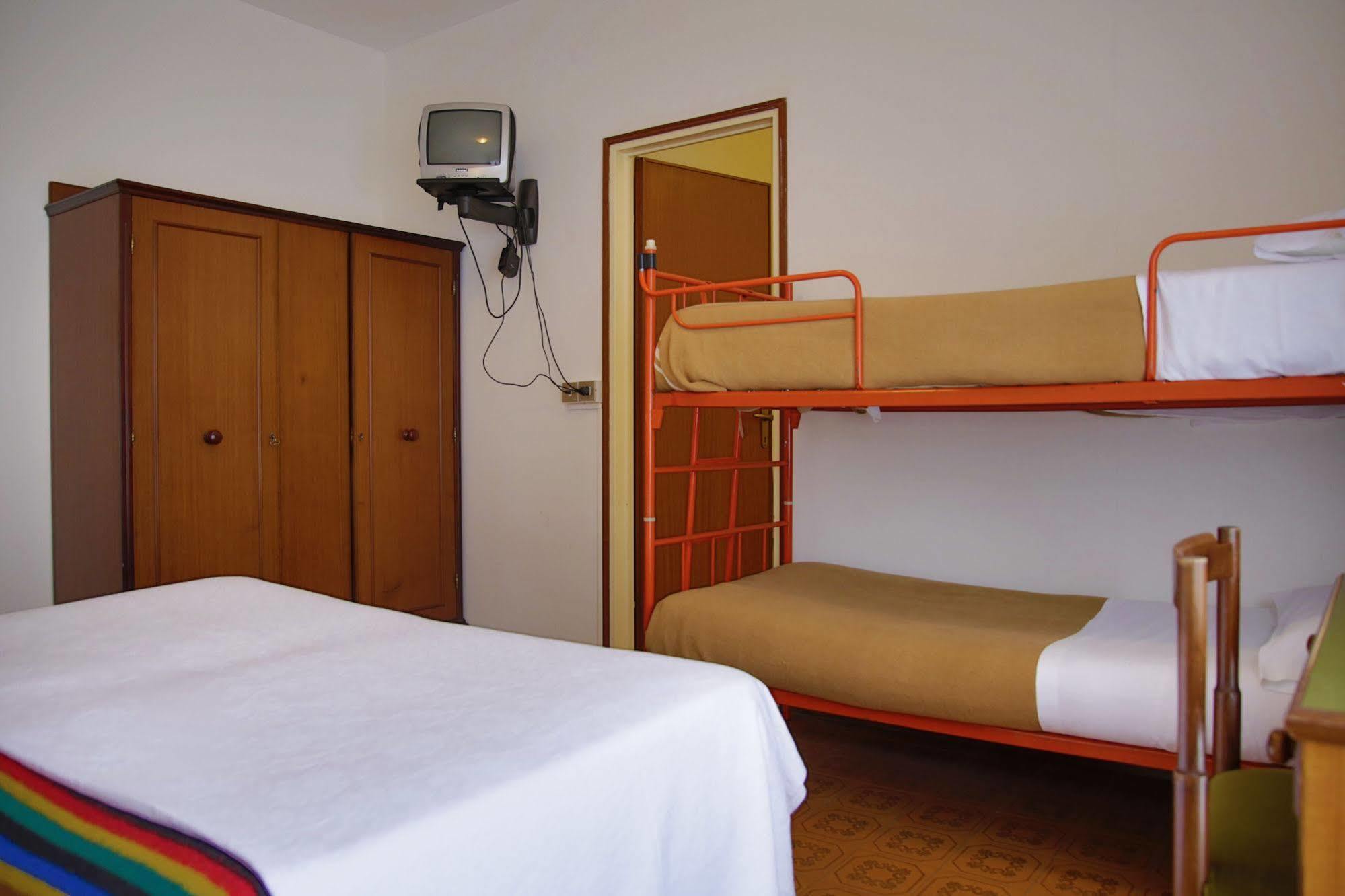 Hotel Valle Intelvi Сан Феделе Интелви Екстериор снимка